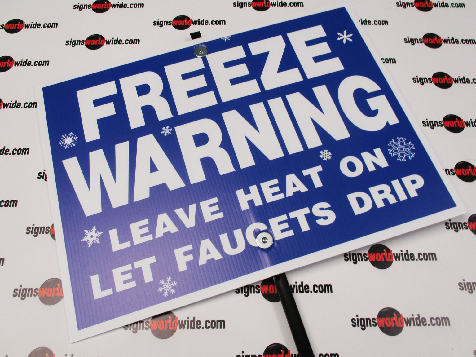 Freeze-Warning-on-steel-stake-front