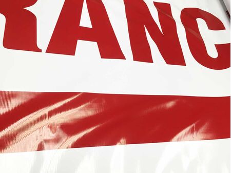 Entrance arrow banner image 2